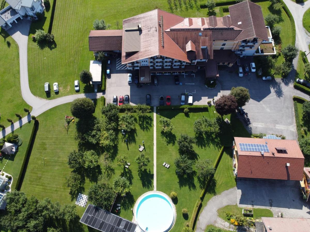 Hotel Pachernighof Velden am Wörthersee Exteriör bild