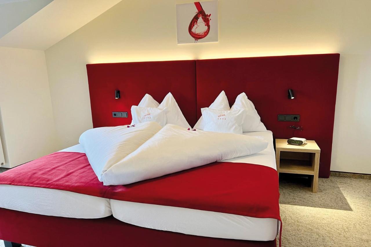 Hotel Pachernighof Velden am Wörthersee Exteriör bild