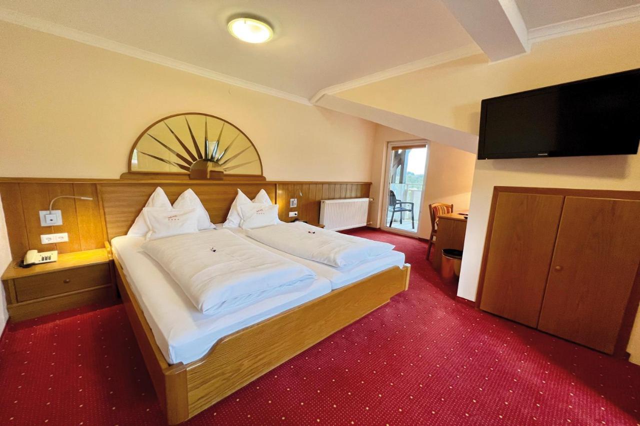 Hotel Pachernighof Velden am Wörthersee Exteriör bild