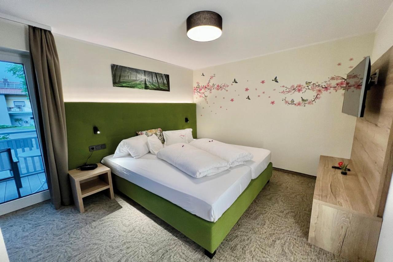 Hotel Pachernighof Velden am Wörthersee Exteriör bild